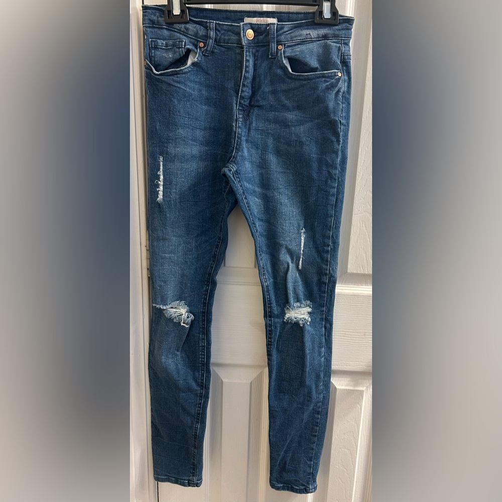 Forever 21 Women’s Ripped Skinny Jeans - Dark Blue